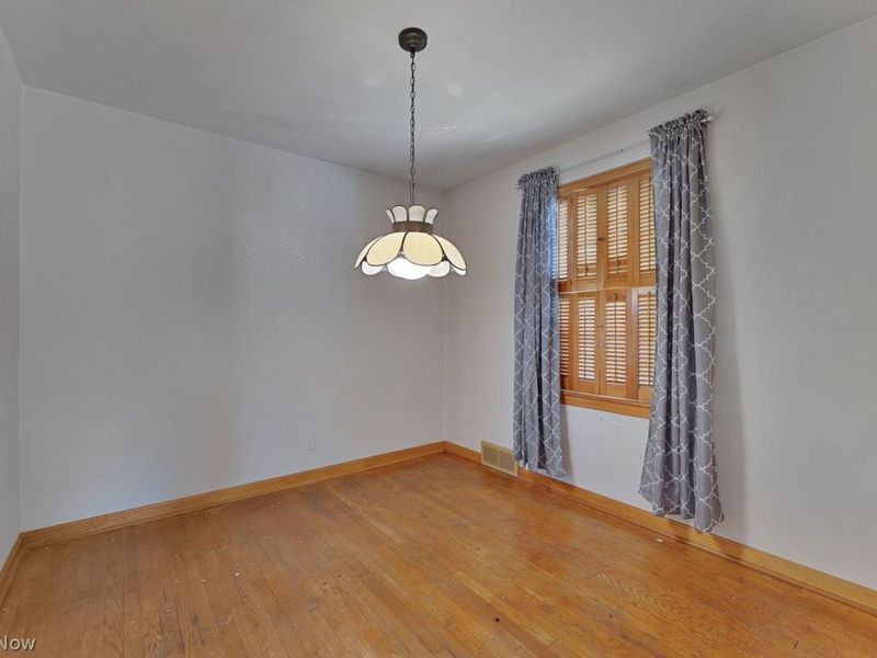 132 S Main Street , Youngstown, OH 44515 Photo 8