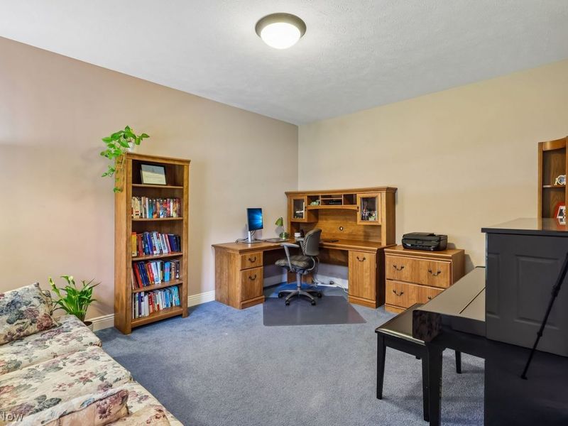 8295 Hemingway Lane , Concord Township, OH 44060 Photo 16