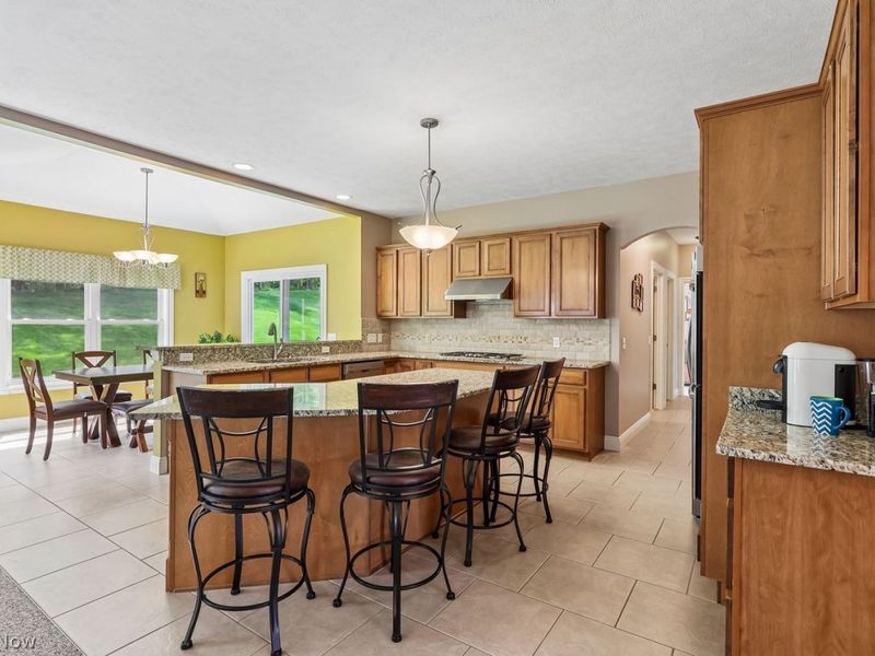 8295 Hemingway Lane , Concord Township, OH 44060 Photo 5
