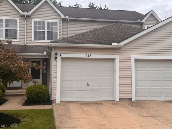 643 Almas Court , Brunswick, OH 44212