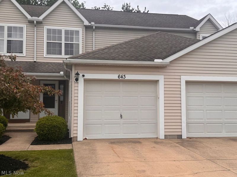643 Almas Court , Brunswick, OH 44212 Photo 1