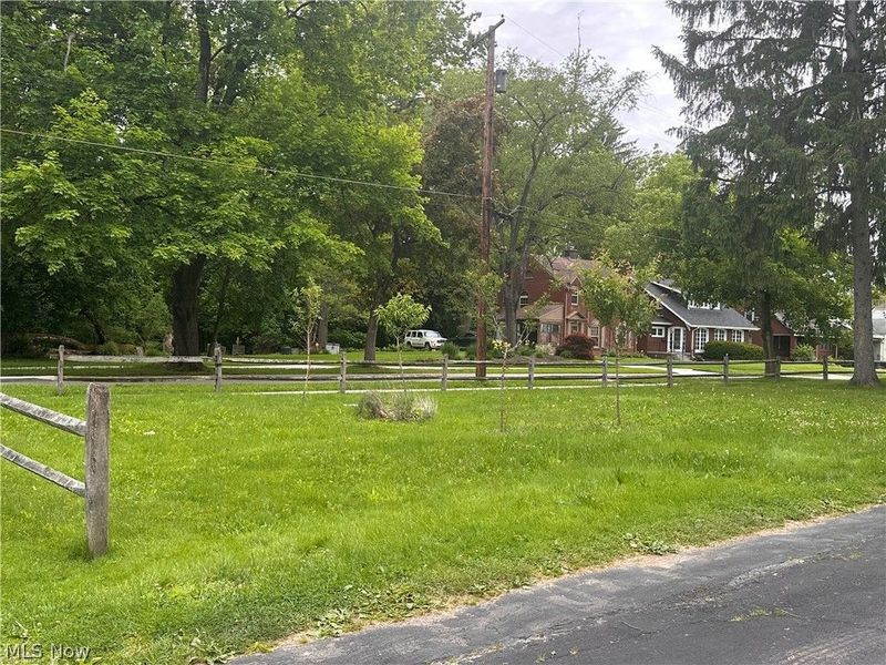 966 Lanterman Avenue , Youngstown, OH 44511 Photo 4