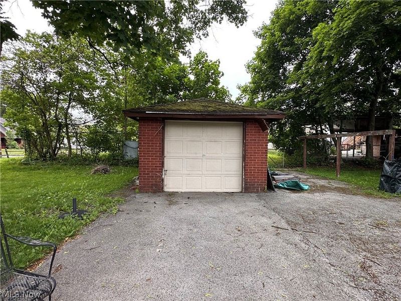 966 Lanterman Avenue , Youngstown, OH 44511 Photo 6