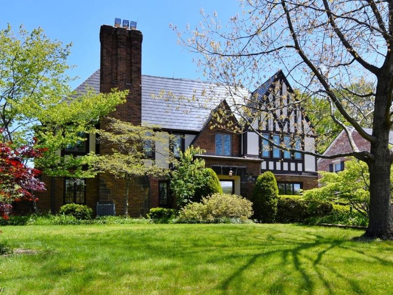 3159 Van Aken Boulevard , Shaker Heights, OH 44120 Photo 1