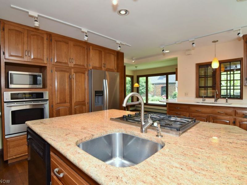 3159 Van Aken Boulevard , Shaker Heights, OH 44120 Photo 11