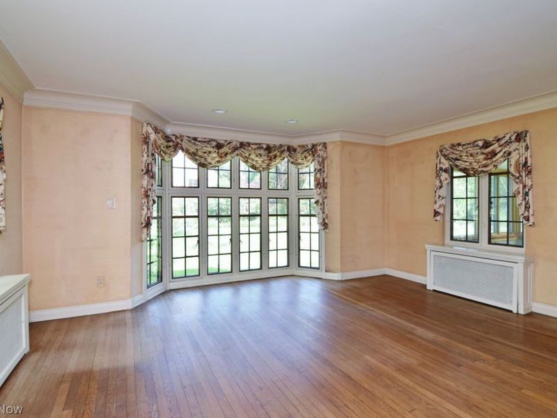3159 Van Aken Boulevard , Shaker Heights, OH 44120 Photo 5