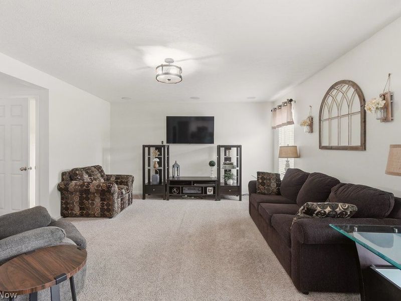 588 Valley Brook Lane , Macedonia, OH 44056 Photo 6