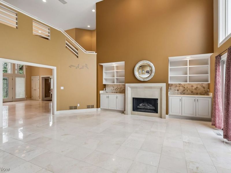 3700 Forest Oaks Drive , Akron, OH 44333 Photo 10