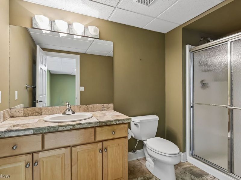 3700 Forest Oaks Drive , Akron, OH 44333 Photo 43