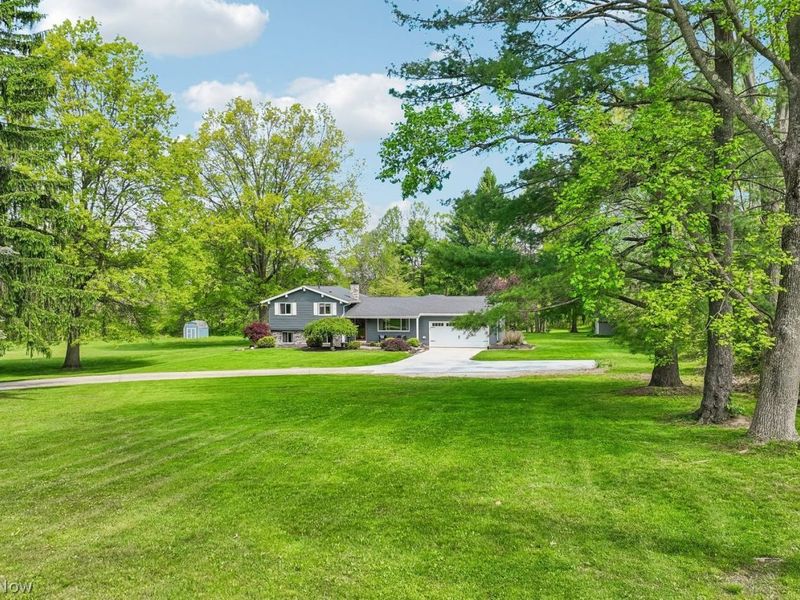 5113 W Bath Road , Akron, OH 44333 Photo 2