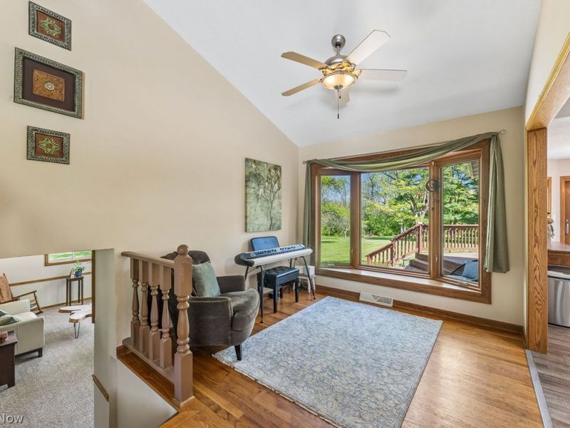 5113 W Bath Road , Akron, OH 44333 Photo 8