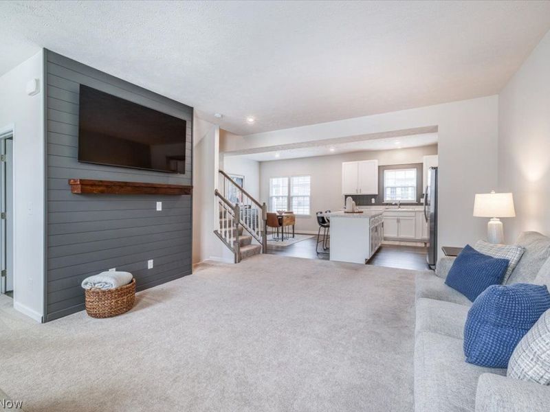 34579 Ethan Way , Willoughby, OH 44094 Photo 3