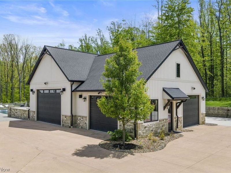 2051 Ridge Road , Hinckley, OH 44233 Photo 42