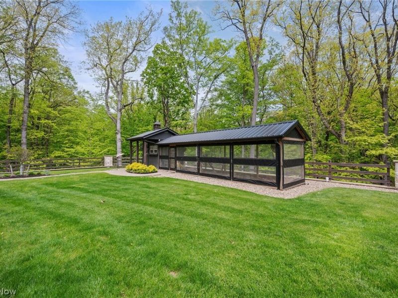 2051 Ridge Road , Hinckley, OH 44233 Photo 46
