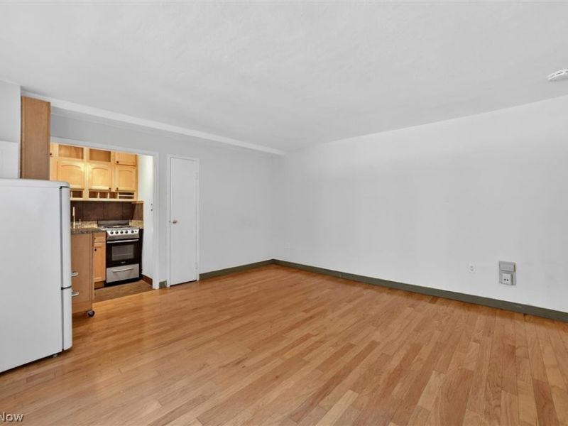 11720 Edgewater Drive , Unit 204, Lakewood, OH 44107 Photo 7