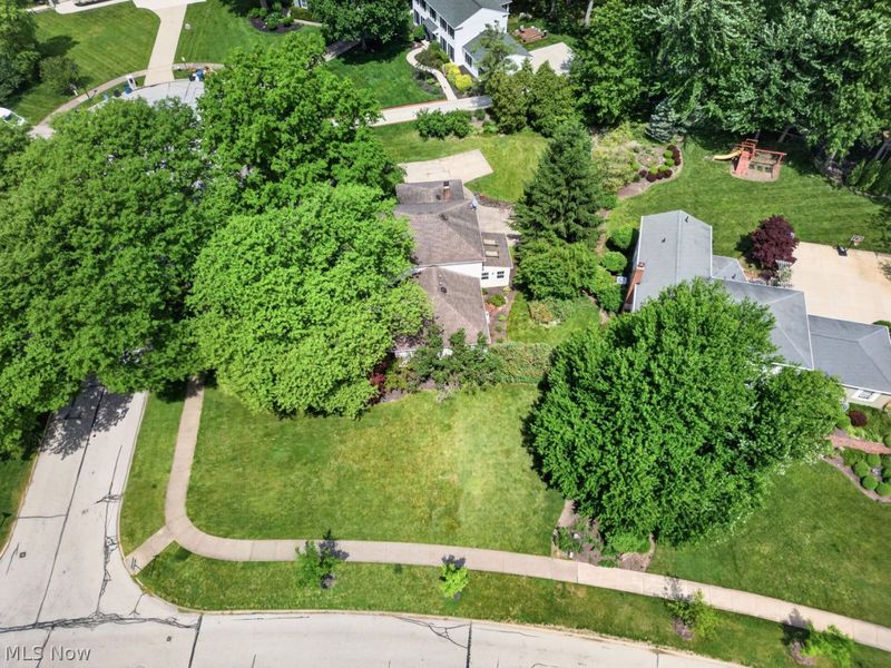 508 Kimerly Drive , Bay Village, OH 44140 Photo 2