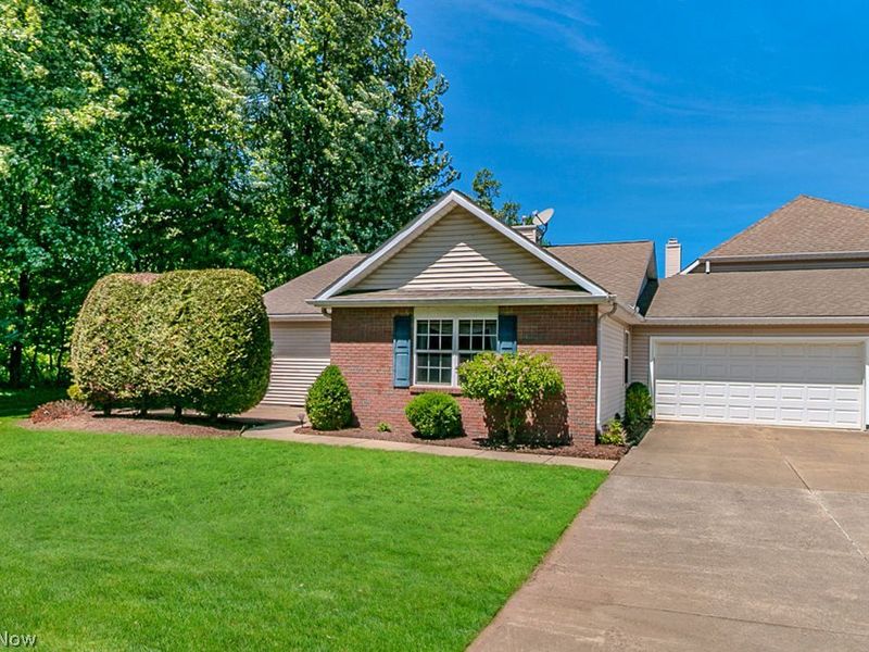 7544 Monterey Bay Drive , Unit 5, Mentor on the Lake, OH 44060 Photo 1