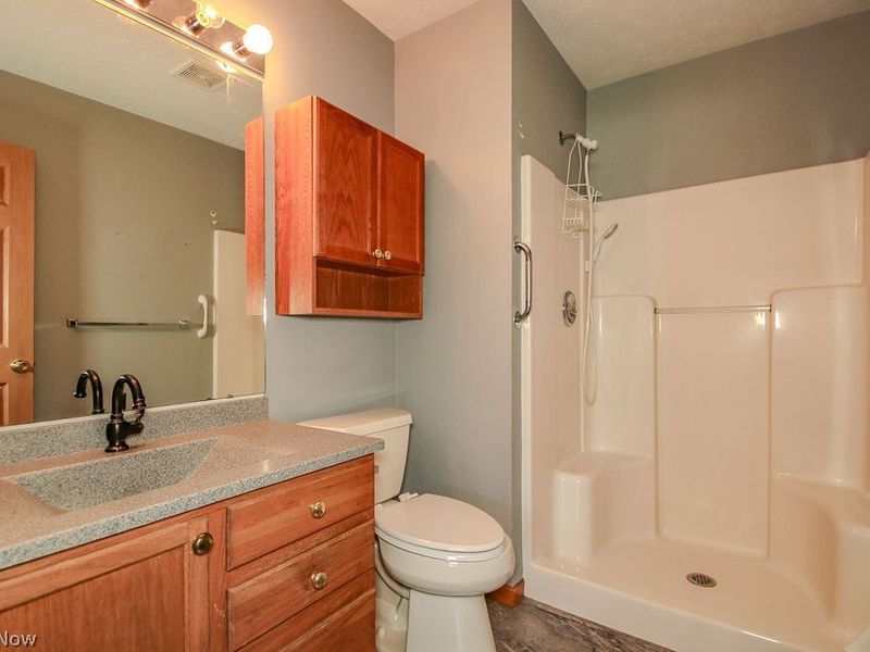7544 Monterey Bay Drive , Unit 5, Mentor on the Lake, OH 44060 Photo 15