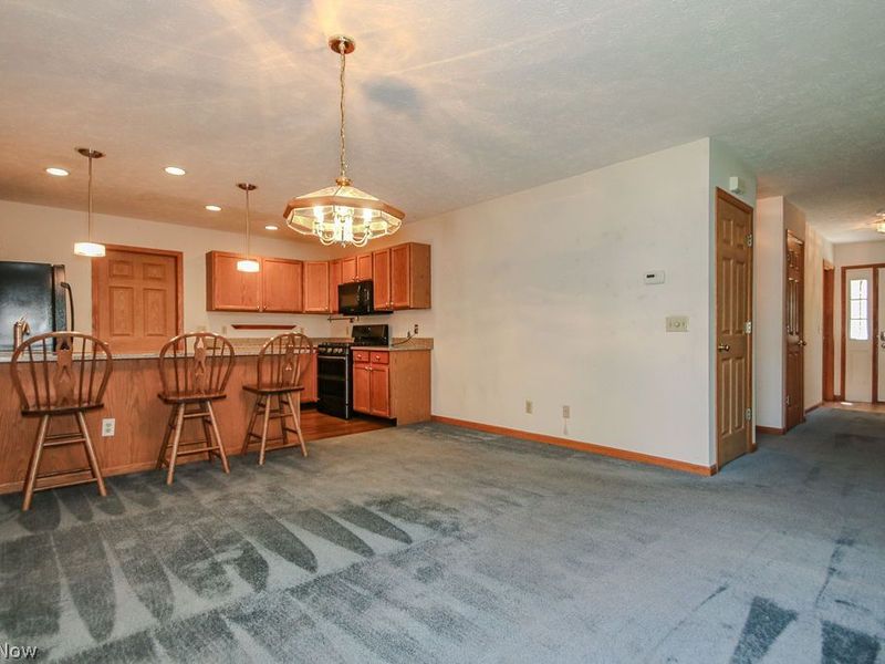 7544 Monterey Bay Drive , Unit 5, Mentor on the Lake, OH 44060 Photo 4