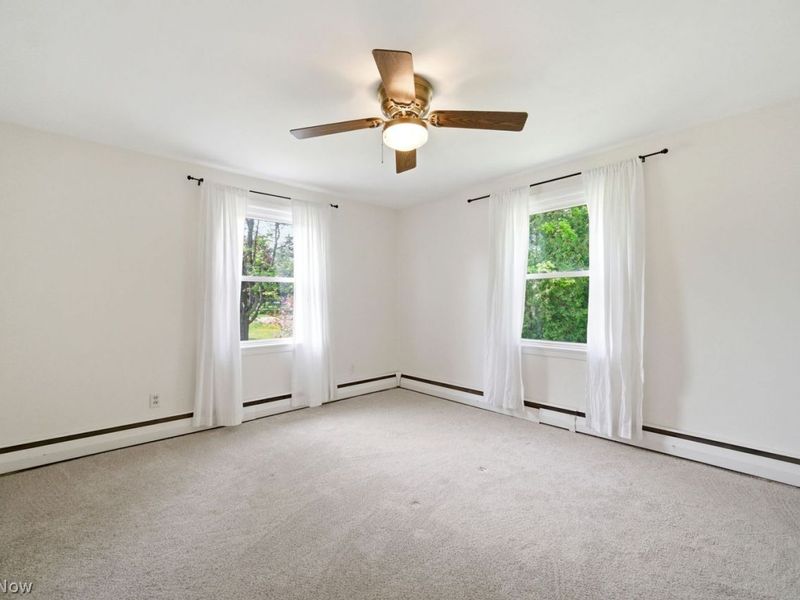 11842 Joy Acres Lane, Chardon, OH 44024 Photo 9