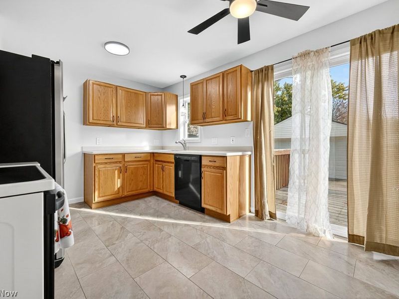 415 Beechwood Drive , Willowick, OH 44095 Photo 5