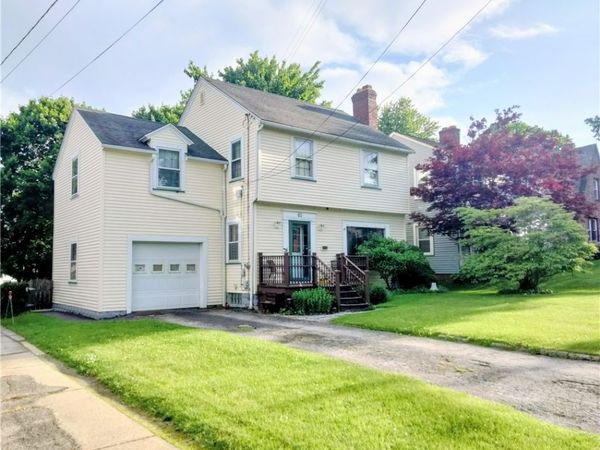 63 Clifton Drive , Boardman, OH 44512