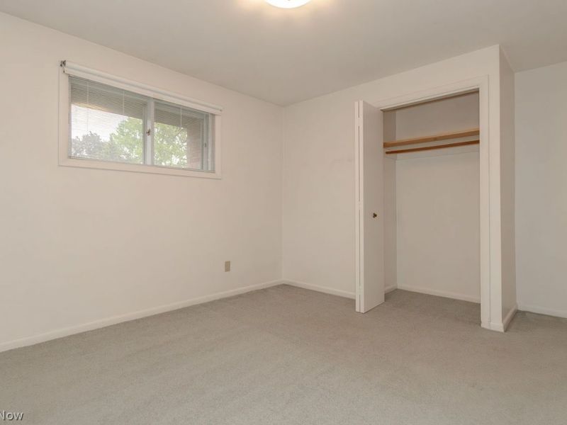 5823 Ridgebury Boulevard , Cleveland, OH 44124 Photo 19