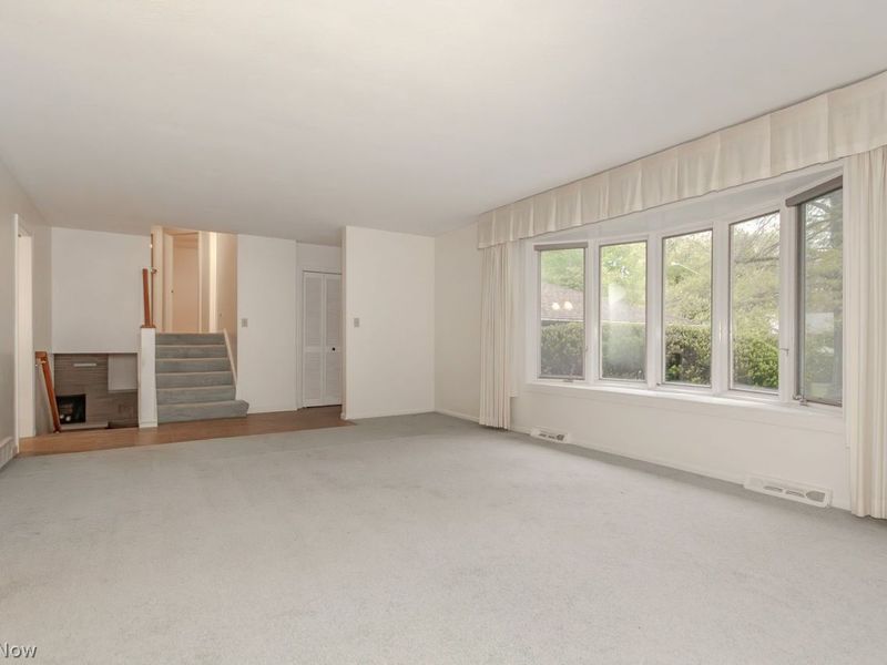 5823 Ridgebury Boulevard , Cleveland, OH 44124 Photo 4