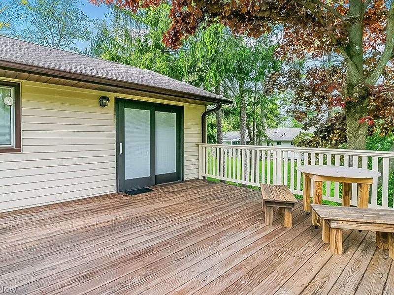 5823 Ridgebury Boulevard , Cleveland, OH 44124 Photo 40