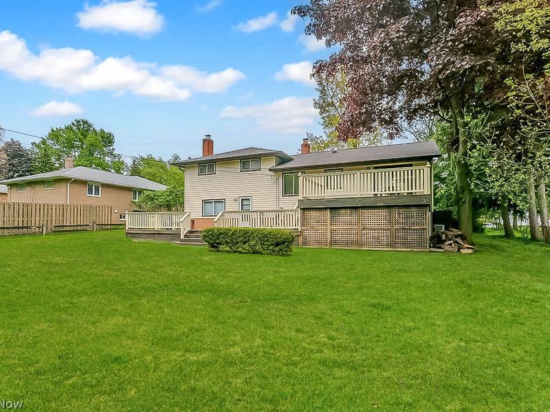 5823 Ridgebury Boulevard , Cleveland, OH 44124 Photo 46