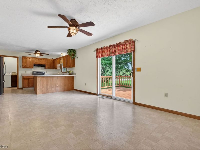 12002 W Lake Road , Vermilion, OH 44089 Photo 12