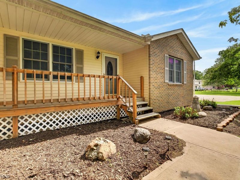 12002 W Lake Road , Vermilion, OH 44089 Photo 2