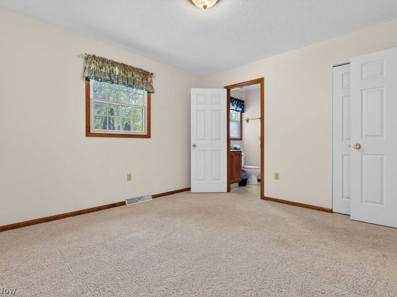 12002 W Lake Road , Vermilion, OH 44089 Photo 22