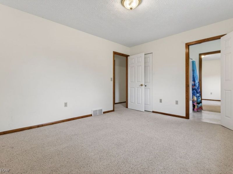 12002 W Lake Road , Vermilion, OH 44089 Photo 24