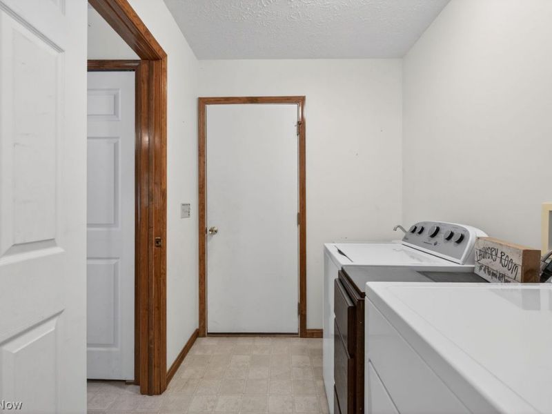 12002 W Lake Road , Vermilion, OH 44089 Photo 34
