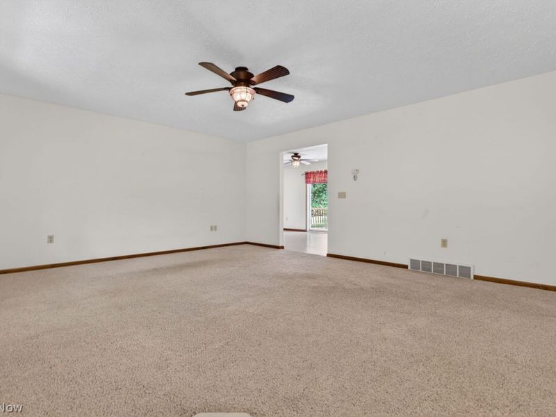 12002 W Lake Road , Vermilion, OH 44089 Photo 5