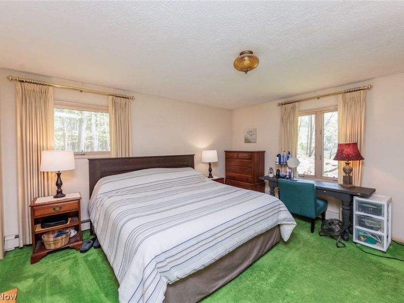 94 Pinecrest Drive , Bedford, OH 44146 Photo 7