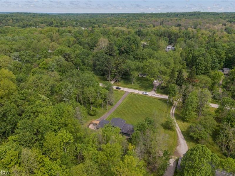 8821 Valley Lane , Chagrin Falls, OH 44023 Photo 36