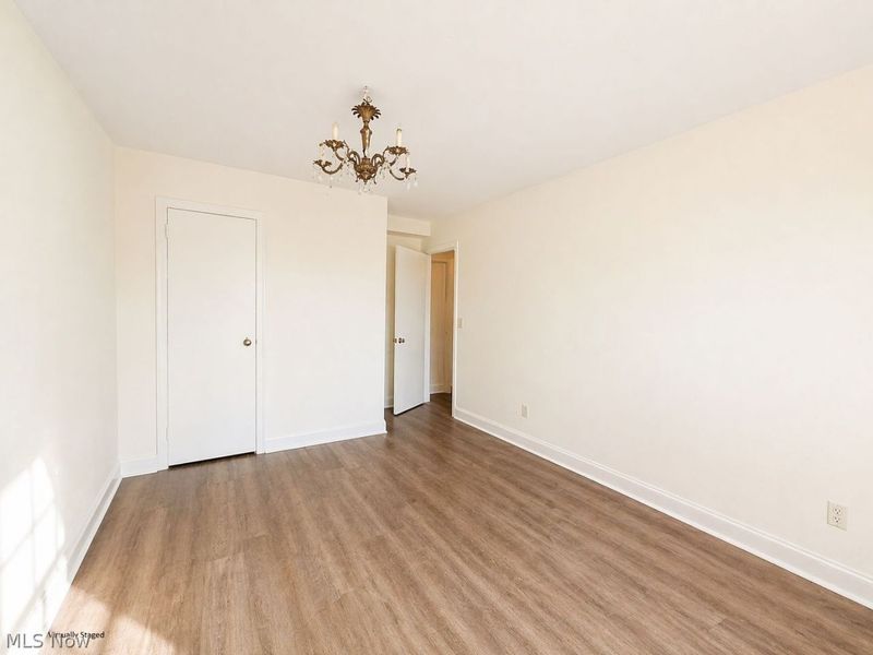 19101 Van Aken Boulevard , Unit 219, Shaker Heights, OH 44122 Photo 22