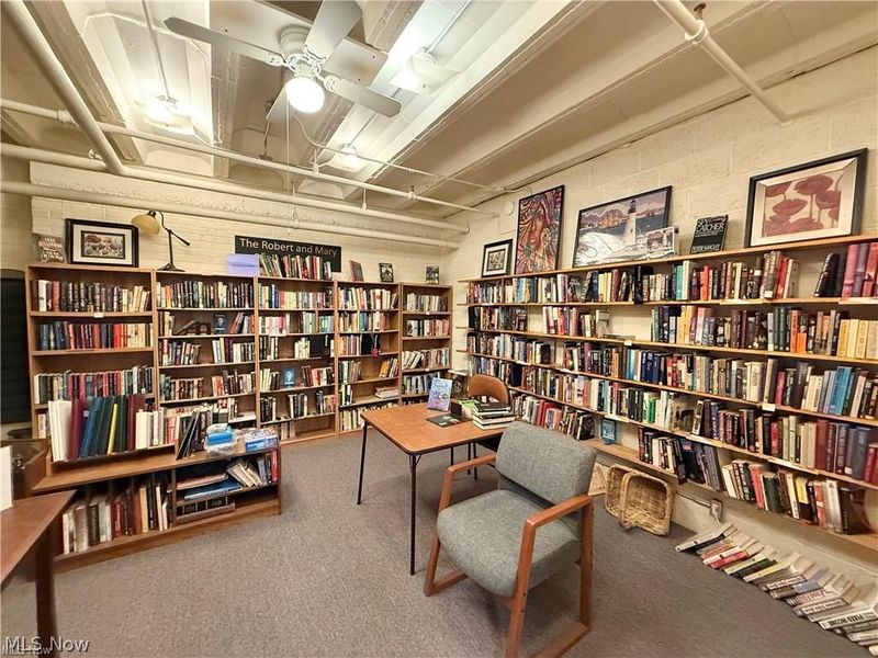 19101 Van Aken Boulevard , Unit 219, Shaker Heights, OH 44122 Photo 33