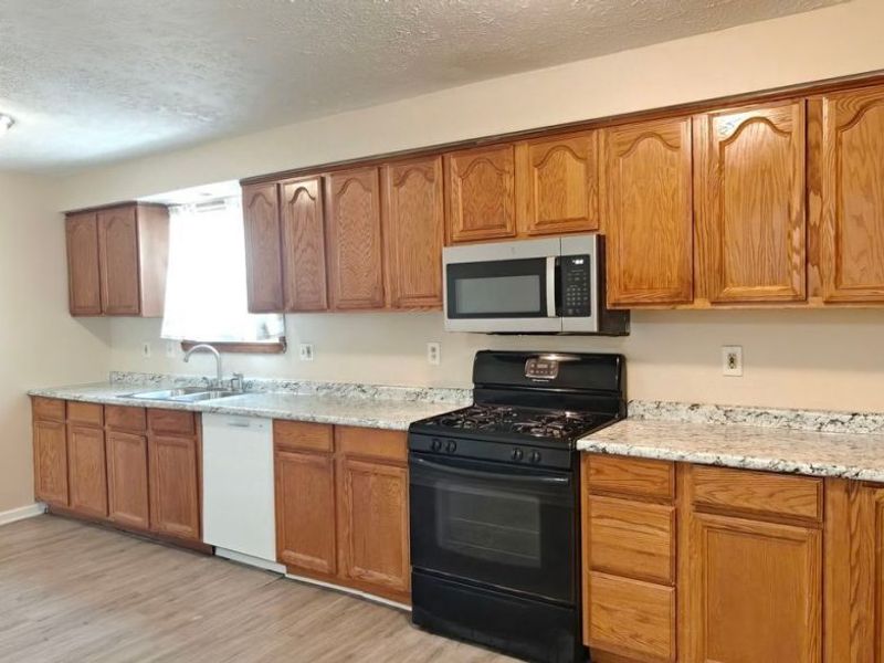 3871 W 21st Street , Cleveland, OH 44109 Photo 9