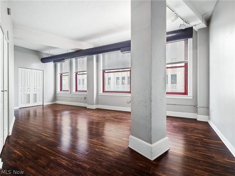 750 Prospect Avenue E, Unit 502, Cleveland, OH 44115 Photo 13