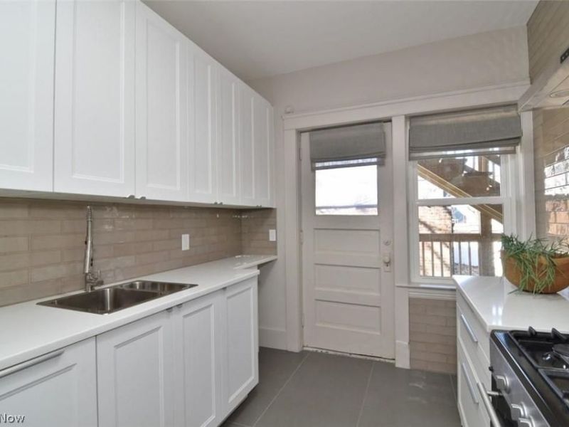, Unit 1, Cleveland Heights, OH 44106 Photo 21