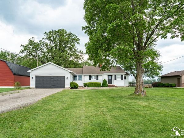 5248 S Custer Road, Monroe, MI 48161