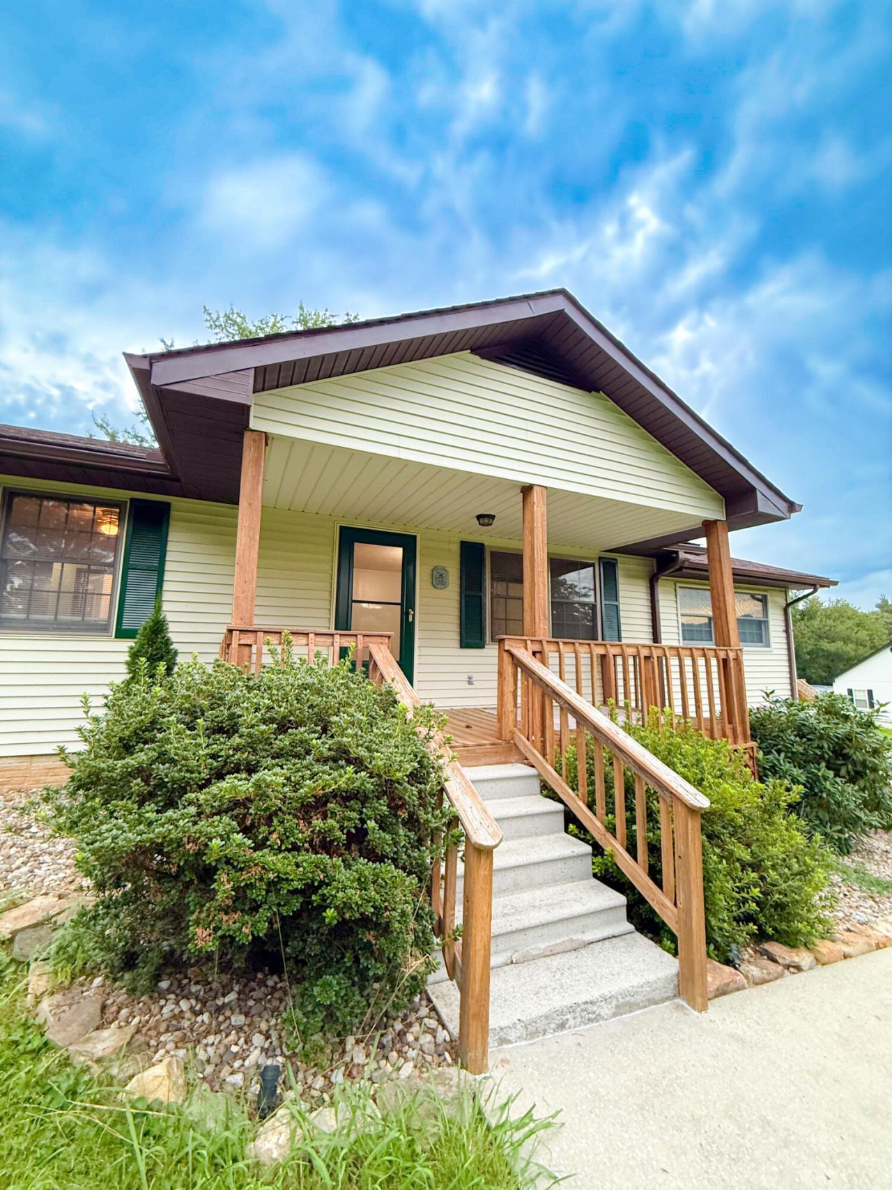 5763 E KY Hwy 90, Albany, KY 42602