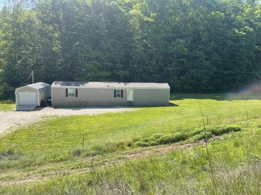 2003 Centerville Road, West Liberty, KY 41472