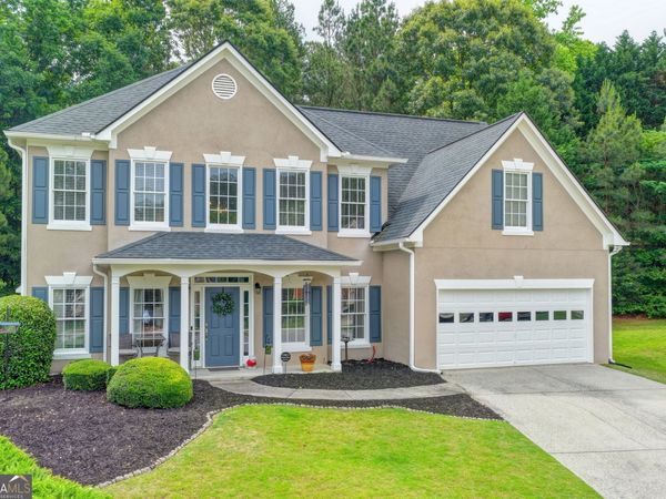 1813 Gold Finch Way, Lawrenceville, GA 30043