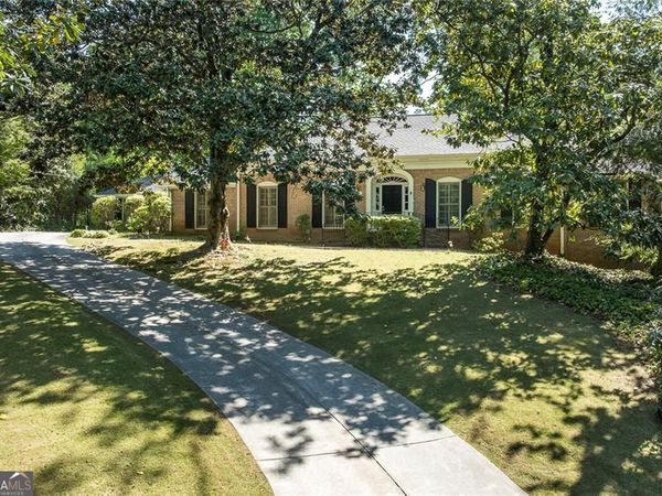 6095 River Shore Parkway NW, Sandy Springs, GA 30328