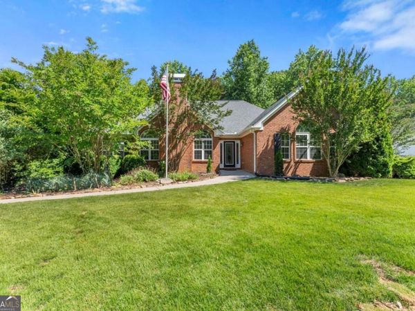 207 Nugget Trail, Braselton, GA 30517