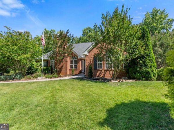 207 Nugget Trail, Braselton, GA 30517